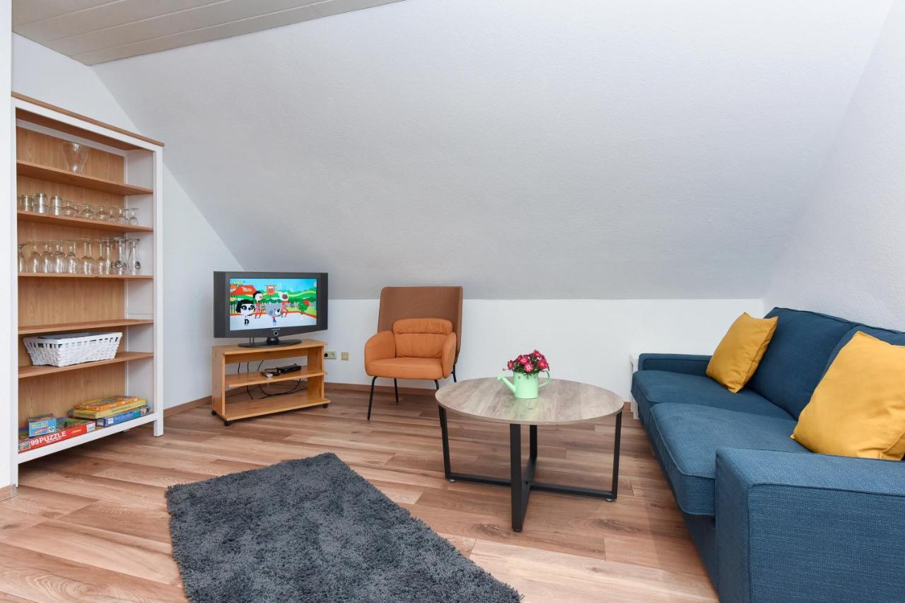 Ferienwohnung Wattgeflüster Esens Exterior foto